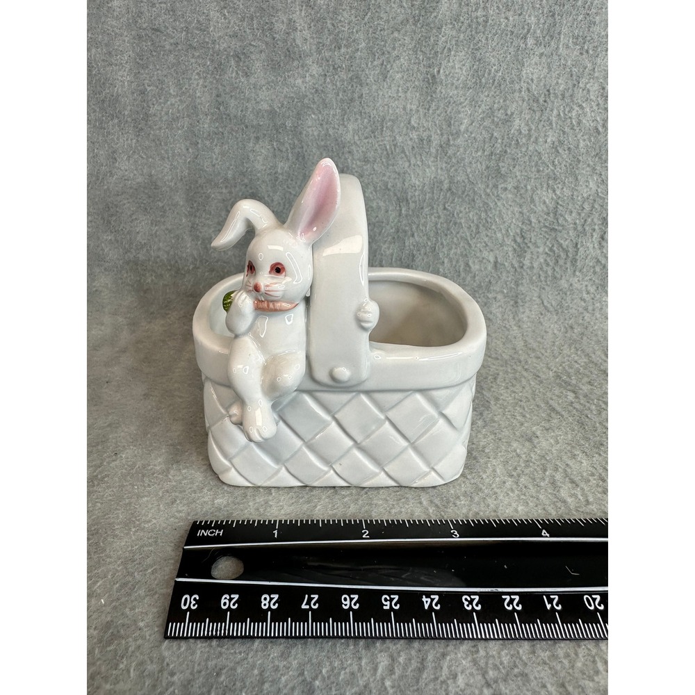 VTG 1979 Fitz and Floyd‎ Rabbit Basket Candy Dish White Easter Woven Ceramic